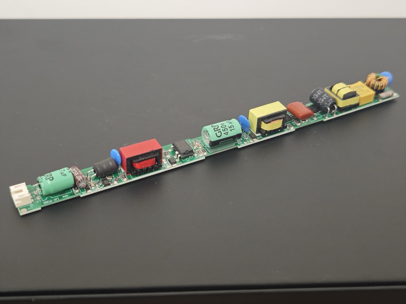 F082 · Linear Strip Light